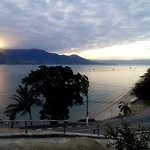 Rock Hostel Ilhabela
